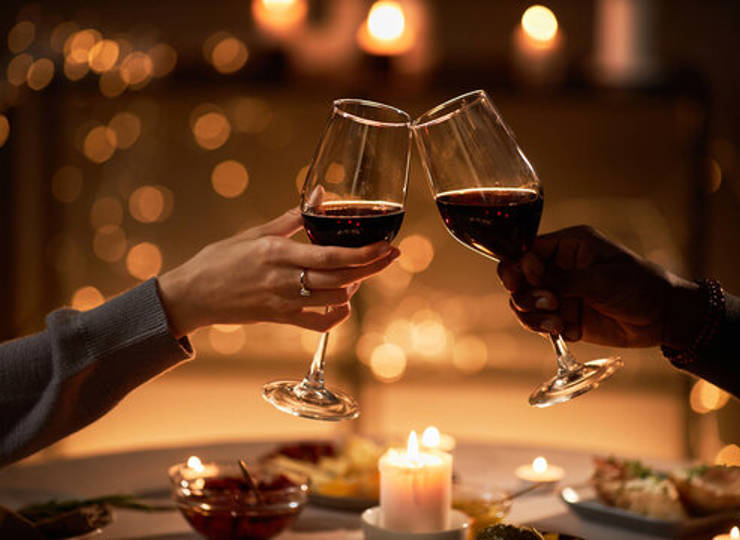  "Lover's Table" Candlelit Dining Experience