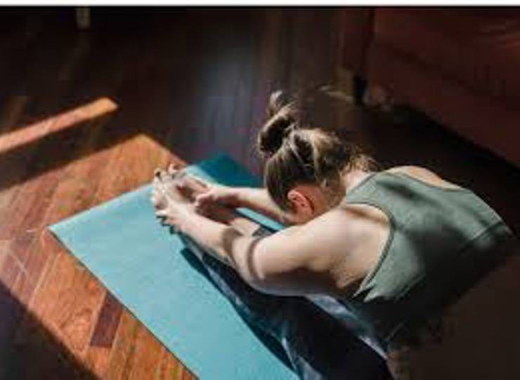Tuesday | 11:00–12:00 – Arrive & Awaken