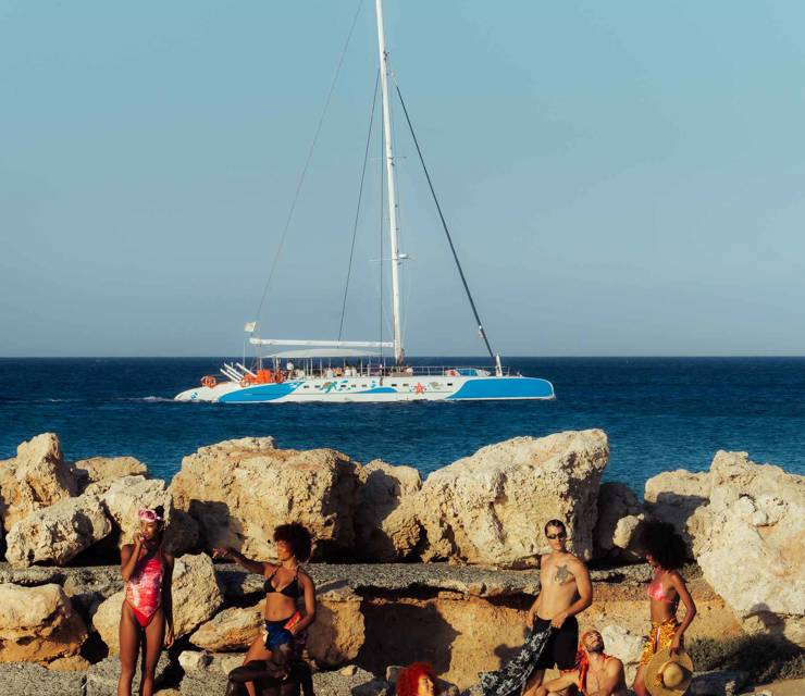 Explore more around Cavo Zoe
